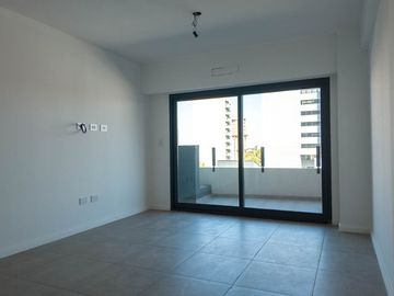 VENTA DPTO 3 AMBIENTES EN AVELLANEDA CENTRO