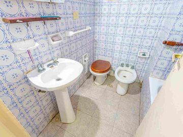 DEPARTAMENTO EN VENTA - ITALIA 1200 + PATIO