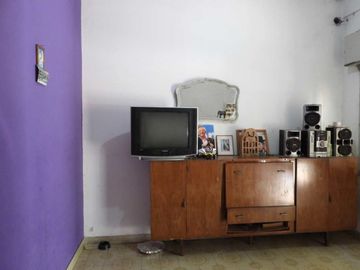 VENTA CASA 3 AMBIENTES MORON