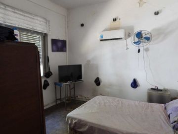 VENTA CASA 3 AMBIENTES MORON