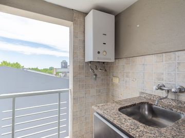 DEPARTAMENTO VENTA MORON 2 AMBIENTES APTO CREDITO