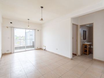 DEPARTAMENTO VENTA MORON 2 AMBIENTES APTO CREDITO