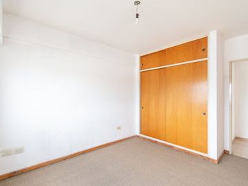 DEPARTAMENTO VENTA MORON 2 AMBIENTES APTO CREDITO