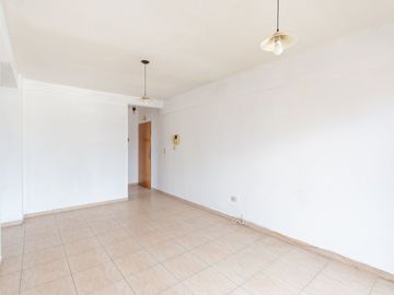 DEPARTAMENTO VENTA MORON 2 AMBIENTES APTO CREDITO