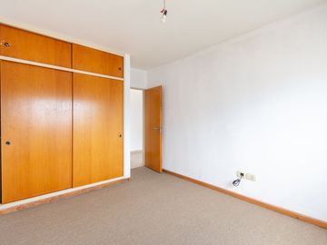 DEPARTAMENTO VENTA MORON 2 AMBIENTES APTO CREDITO