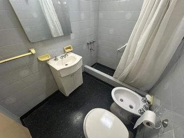 VENTA EXCELENTE PH AL FTE. PATIO S/EXP.  V. MAIPU