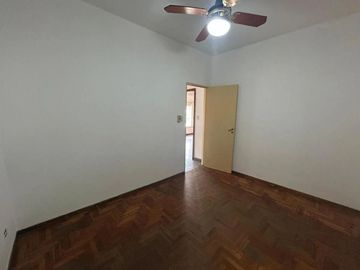 VENTA EXCELENTE PH AL FTE. PATIO S/EXP.  V. MAIPU