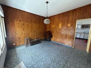 VENTA EXCELENTE PH AL FTE. PATIO S/EXP.  V. MAIPU