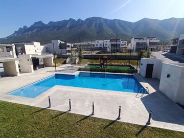 Terreno en venta, Porto Cumbres, Garcia, Nuevo León.