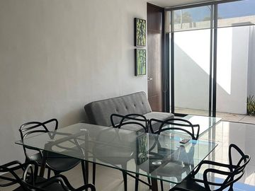 Townhouse en Renta amueblado en Benito Juárez Norte, Mérida