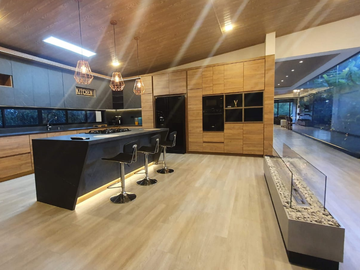 EXCLUSIVA CASA EN RENTA EN LLANOGRANDE