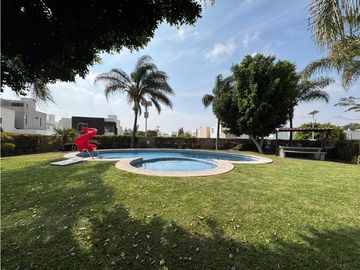 VENTA CASA DE AUTOR LA CIMA EN EL NUEVO QUERETARO