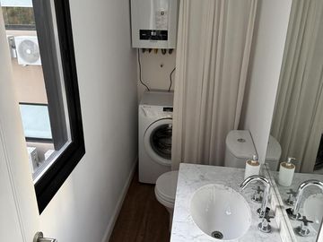 VENTA DEPARTAMENTO 3 AMBIENTES, PALERMO NUEVO, CON COCHERA Y AMENITIES