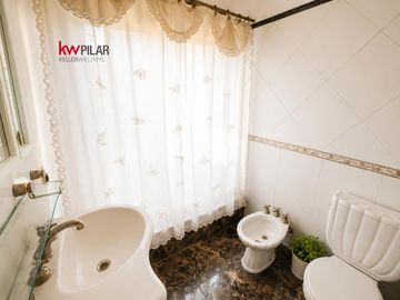Casa en Venta 6 Ambientes en Pilar