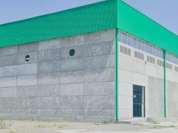 BODEGA INDUSTRIAL EN RENTA