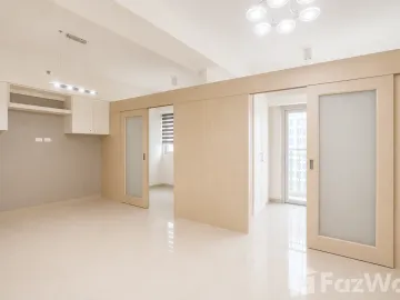 2 Bedroom Condo for sale at Light 2 Residences