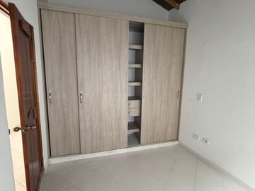 APARTAMENTO EN ARRIENDO UBICADO EN MEDELLIN SECTOR LAURELES