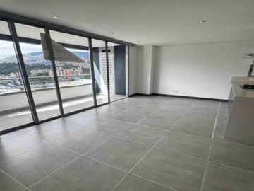 APARTAMENTO EN ARRIENDO UBICADO EN EL POBLADO SECTOR CIUDAD DEL RIO