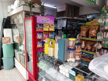 LOCALES COMERCIALES EN VENTA PALMIRA SECTOR  GALERIA