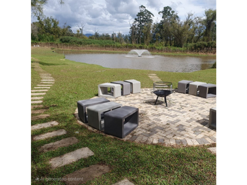 EXCLUSIVA CASA EN VENTA Y RENTA EN LLANOGRANDE, RIONEGRO