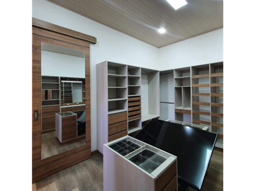 EXCLUSIVA CASA EN VENTA Y RENTA EN LLANOGRANDE, RIONEGRO