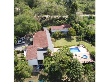 HERMOSA FINCA EN VENTA EN LA SIRIA