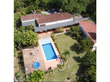HERMOSA FINCA EN VENTA EN LA SIRIA