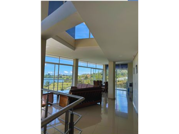SE VENDE CASA DE LUJO EN EL PEÑOL - ANTIOQUIA