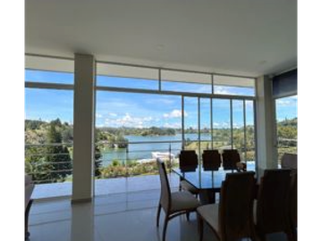 SE VENDE CASA DE LUJO EN EL PEÑOL - ANTIOQUIA