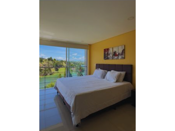 SE VENDE CASA DE LUJO EN EL PEÑOL - ANTIOQUIA
