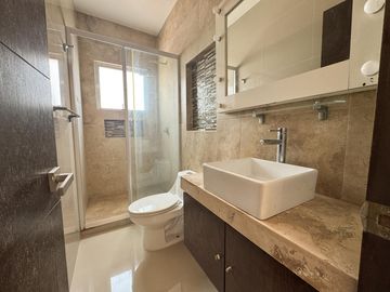 CASA EN LOMAS DEL MAR EN VENTA