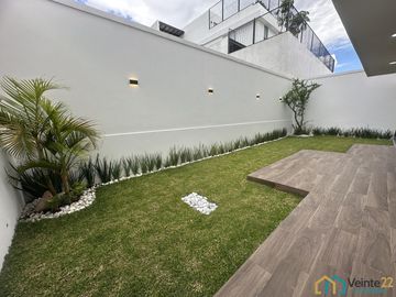 Casa en Fraccionamiento Lomas de  Angelópolis