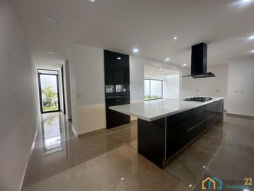 Casa en Fraccionamiento Lomas de  Angelópolis