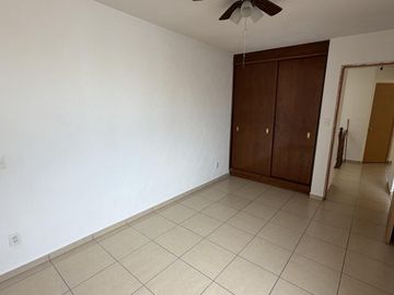 Casa En Renta Villa Jacarandas León Guanajuato