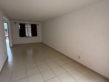 Casa En Renta Villa Jacarandas León Guanajuato