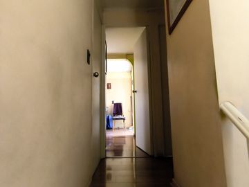 VENTA AMPLIA CASA EXCELENTE CONECTIVIDAD