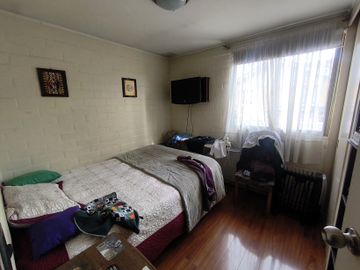 VENTA AMPLIA CASA EXCELENTE CONECTIVIDAD