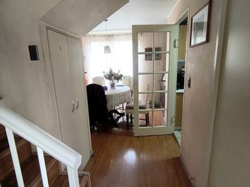 VENTA AMPLIA CASA EXCELENTE CONECTIVIDAD