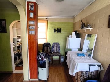 VENTA AMPLIA CASA EXCELENTE CONECTIVIDAD