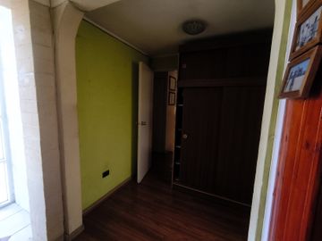 VENTA AMPLIA CASA EXCELENTE CONECTIVIDAD