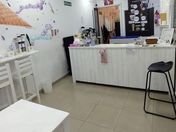 ALQUILER local zona comercial en RECOLETA