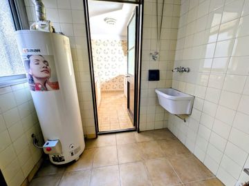 Venta Depto. 4 amb. Balcón, Coch, Belgrano