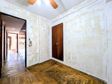Venta Depto. 4 amb. Balcón, Coch, Belgrano