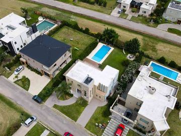VENTA CASA 4 AMBIENTES HORIZONTES AL SUR CANNING