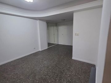 Oficina en alquiler ubicado en Ramos Mejía