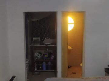 VENTA CASA 2 PLANTAS + 2 DPTOS  IDEAL P/ALQUILER