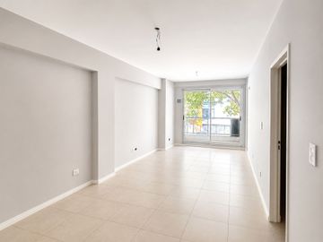 3 ambientes en venta - Colegiales - Apto Crédito