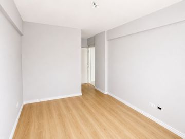 3 ambientes en venta - Colegiales - Apto Crédito