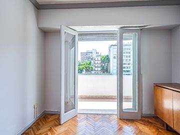 Departamento en venta 2 ambientes en Colegiales