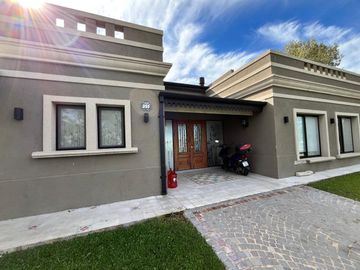 VENTA CASA EL CANTON NORTE SALIDA A LA LAGUNA